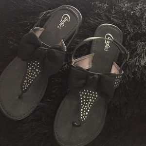 Black sandals